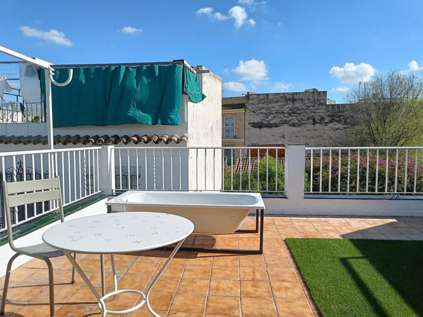 Atico En Ciudad Vieja Apartamento *